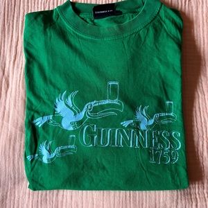 Lovely Day For Guinness Beer Stout Toucan Bird Factory 1759 Green Shirt XL RARE
